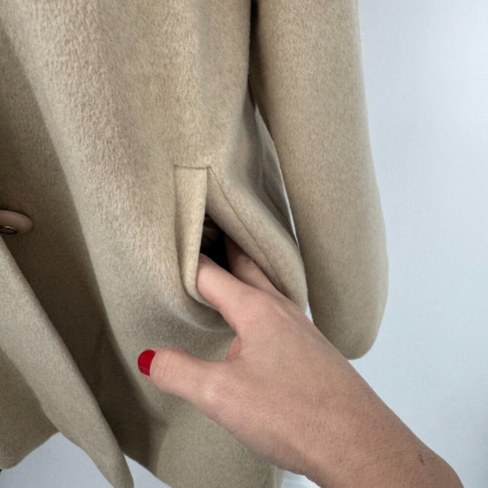 Vintage Levy's of Savannah Fur Collar Wool Coat - Size L - Picture 7 of 13
